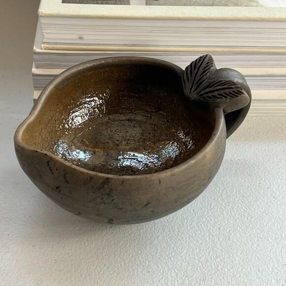 Pottery Art Sauce Bowl With Handle Brown Ceramic Speckled Matte & Glazed - Picture 3 of 6